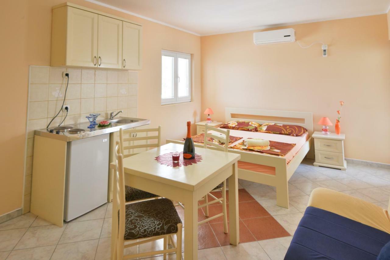M&D Apartments Jaz Budva Buitenkant foto